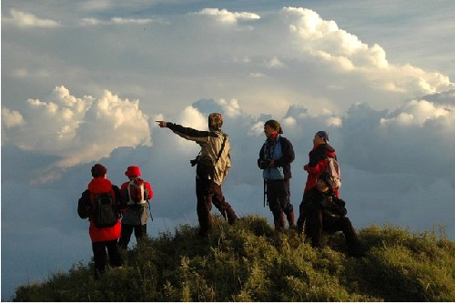 推薦給OL們的鍛煉 登山運動 推薦給OL們的鍛煉 登山運動