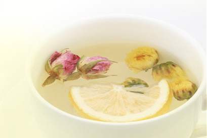 檸檬玫瑰花茶的功效 檸檬玫瑰花茶的功效