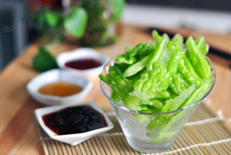苦瓜減肥法有效嗎_苦瓜減肥功效 苦瓜減肥法有效嗎_苦瓜減肥功效