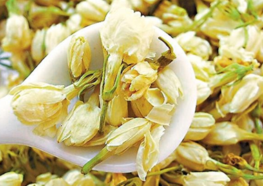 夏天喝什麼花茶好 夏天喝什麼花茶好