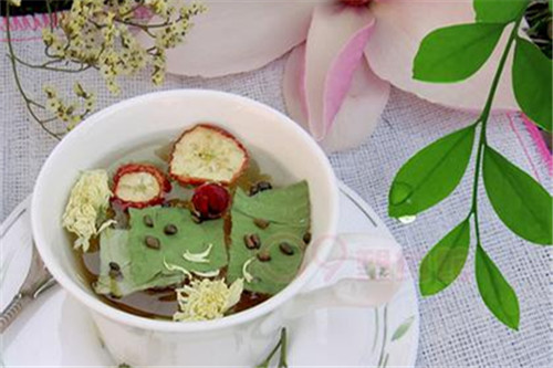 專傢教你正確沖泡山楂荷葉茶