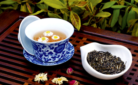 烏龍金銀花茶的泡法及功效 烏龍金銀花茶的泡法及功效