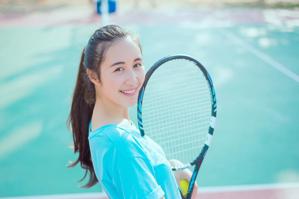 女生打網球的好處_女生打網球的好處有哪些