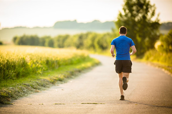 跑步之後腿疼怎麼辦 5個方法幫你緩解疼痛