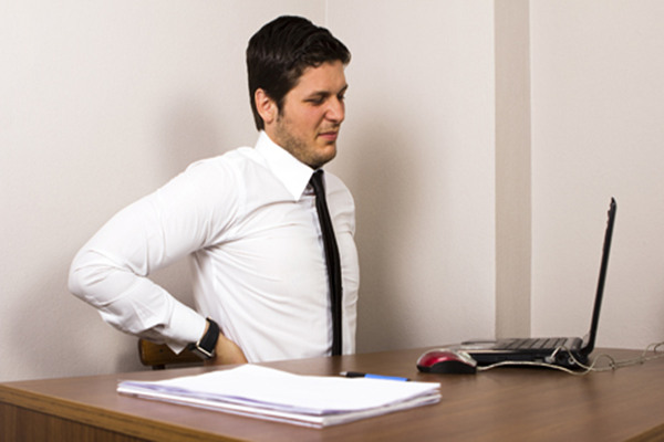 在室內如何做健身運動_室內健身運動有哪些