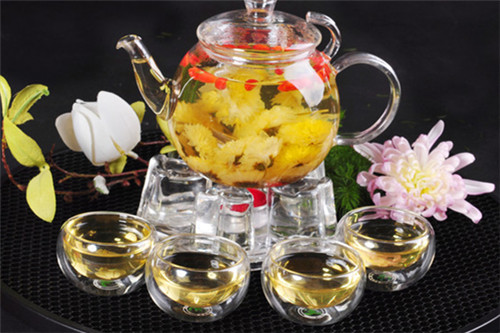你真的會喝茶？菊花茶怎樣喝才養生