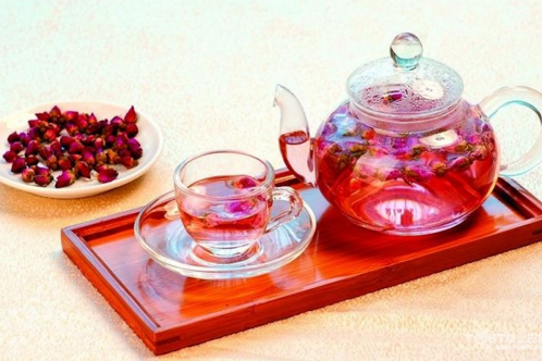 玫瑰花茶可以豐胸是真的嗎 玫瑰花茶可以豐胸是真的嗎