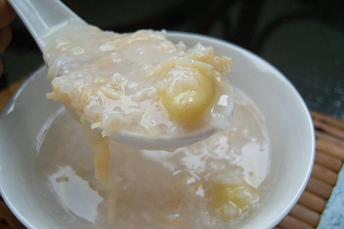 延年益壽就喝白果瘦肉粥