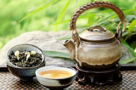 泡茶用多少度的水