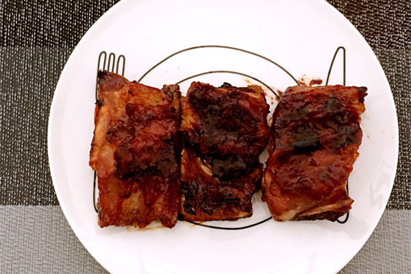 秘制烤肋排